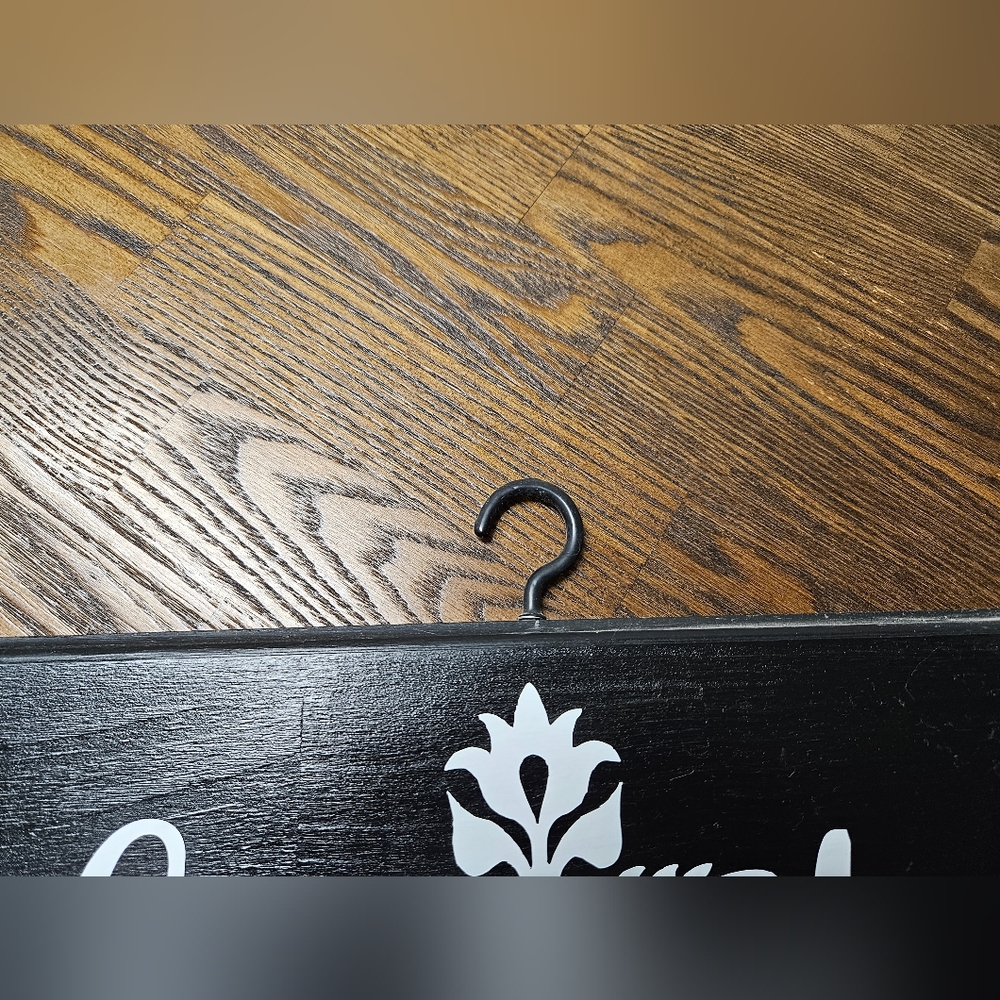 Laundry Black & White Barn Wood Sign - Picture 3 of 5